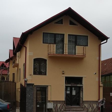 הוילה בראשוב Casa Tatar מראה חיצוני תמונה