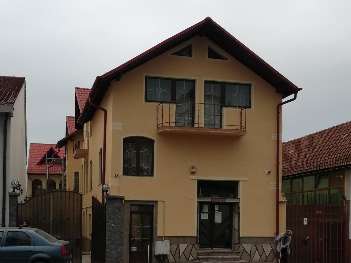 הוילה בראשוב Casa Tatar מראה חיצוני תמונה